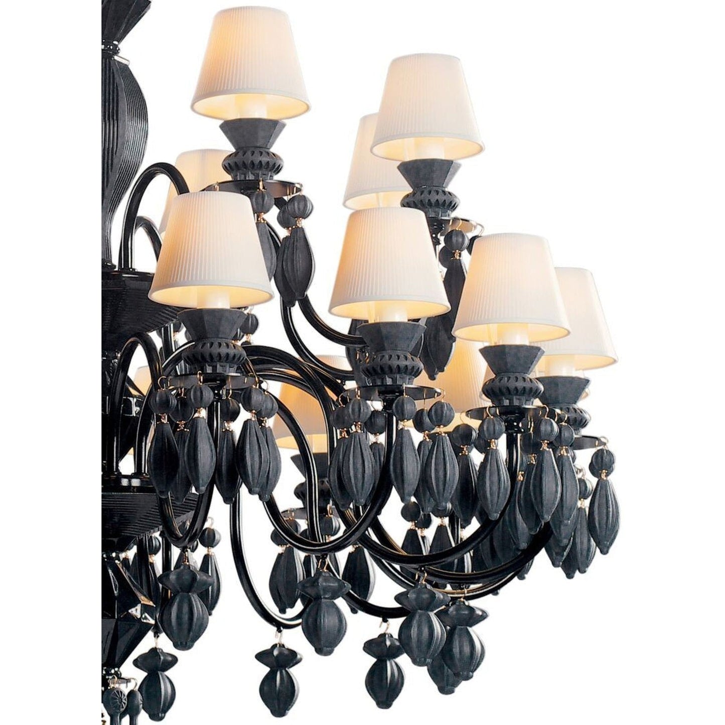 24-Light White Porcelain Gloss Chandelier / Multicolor