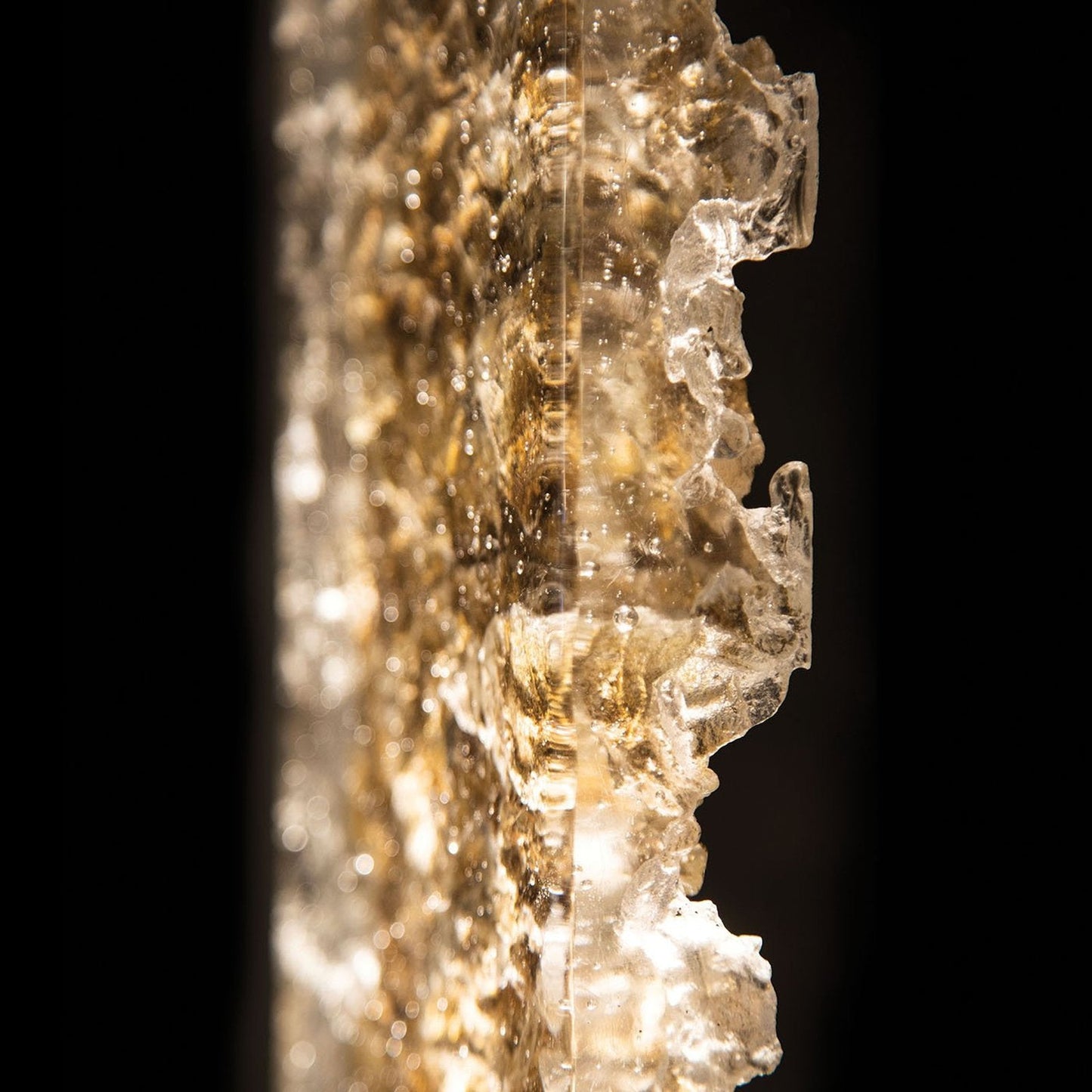 7.75-Inch Textured Cast Crystal Pendant Light / Silver / Gold Leaf