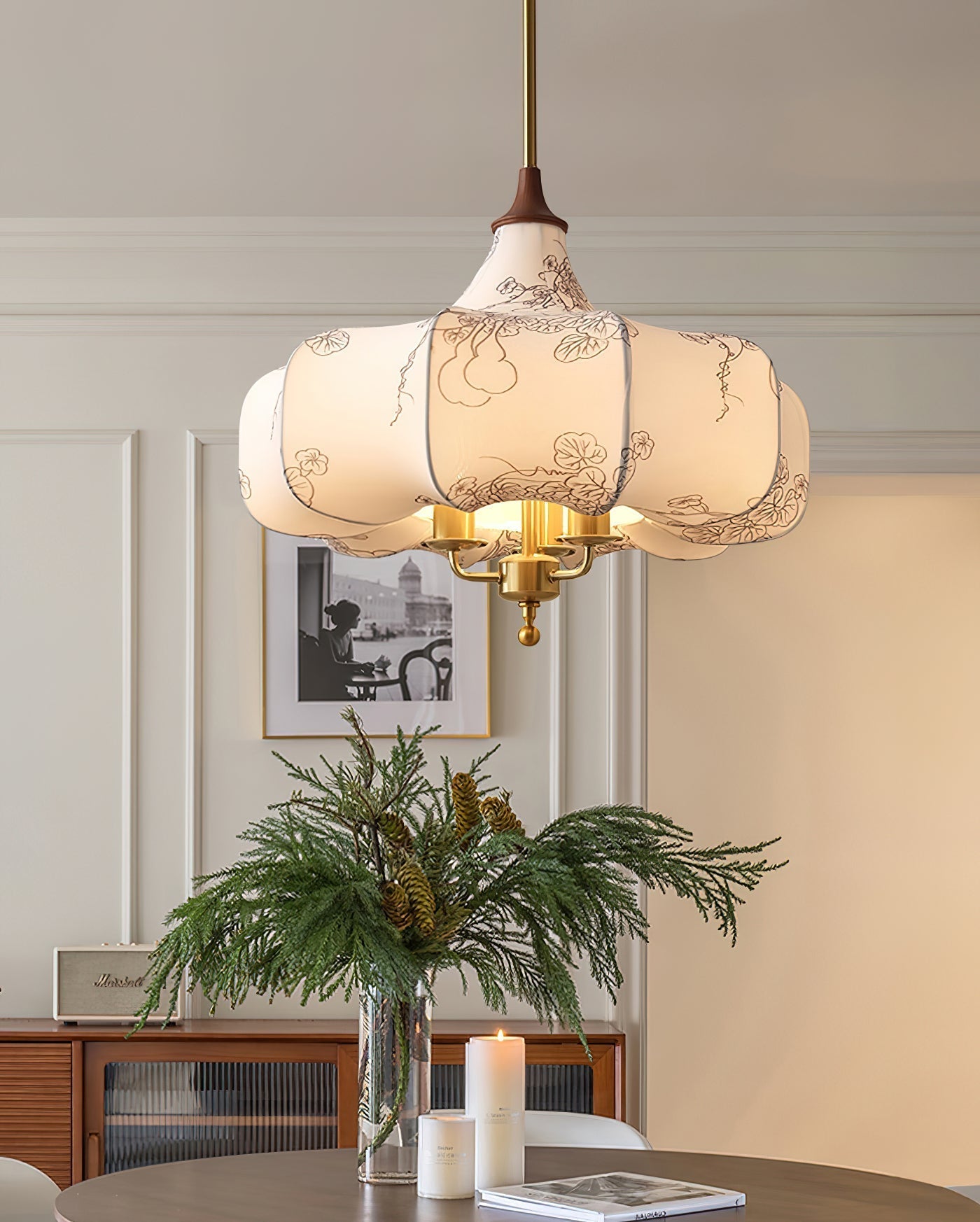 Layered White Fabric Wood Pendant Light / ∅ 23.6″ x H 19.7″ / Dia 60cm x H 50cm / Rod / Patterned
