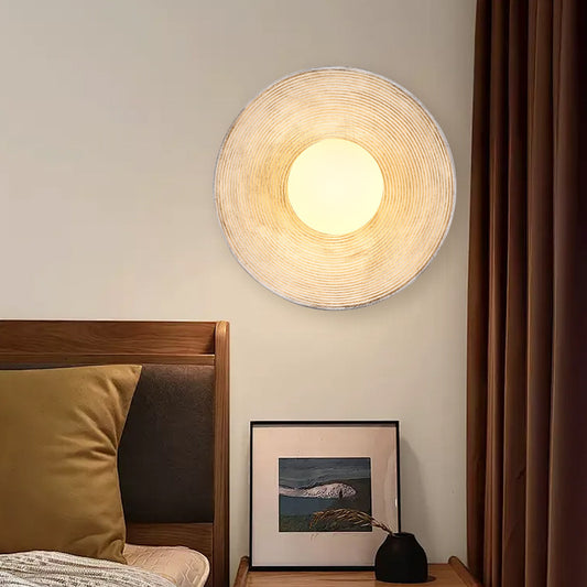 Nordic Beige Retro Bedside Wall Light / Beige / With light source